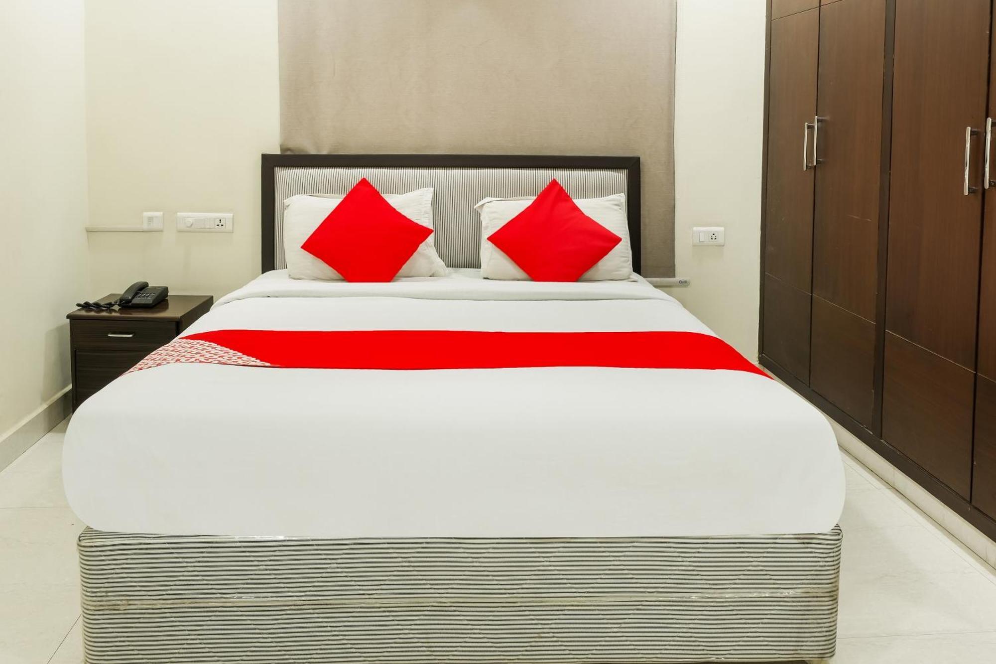 Vijayawāda Hotel O Karthikeya Pride מראה חיצוני תמונה