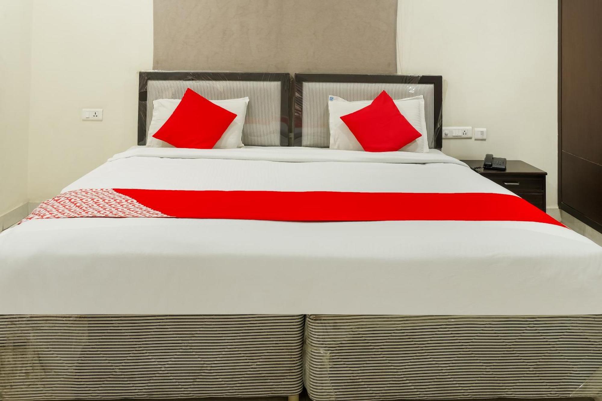 Vijayawāda Hotel O Karthikeya Pride מראה חיצוני תמונה