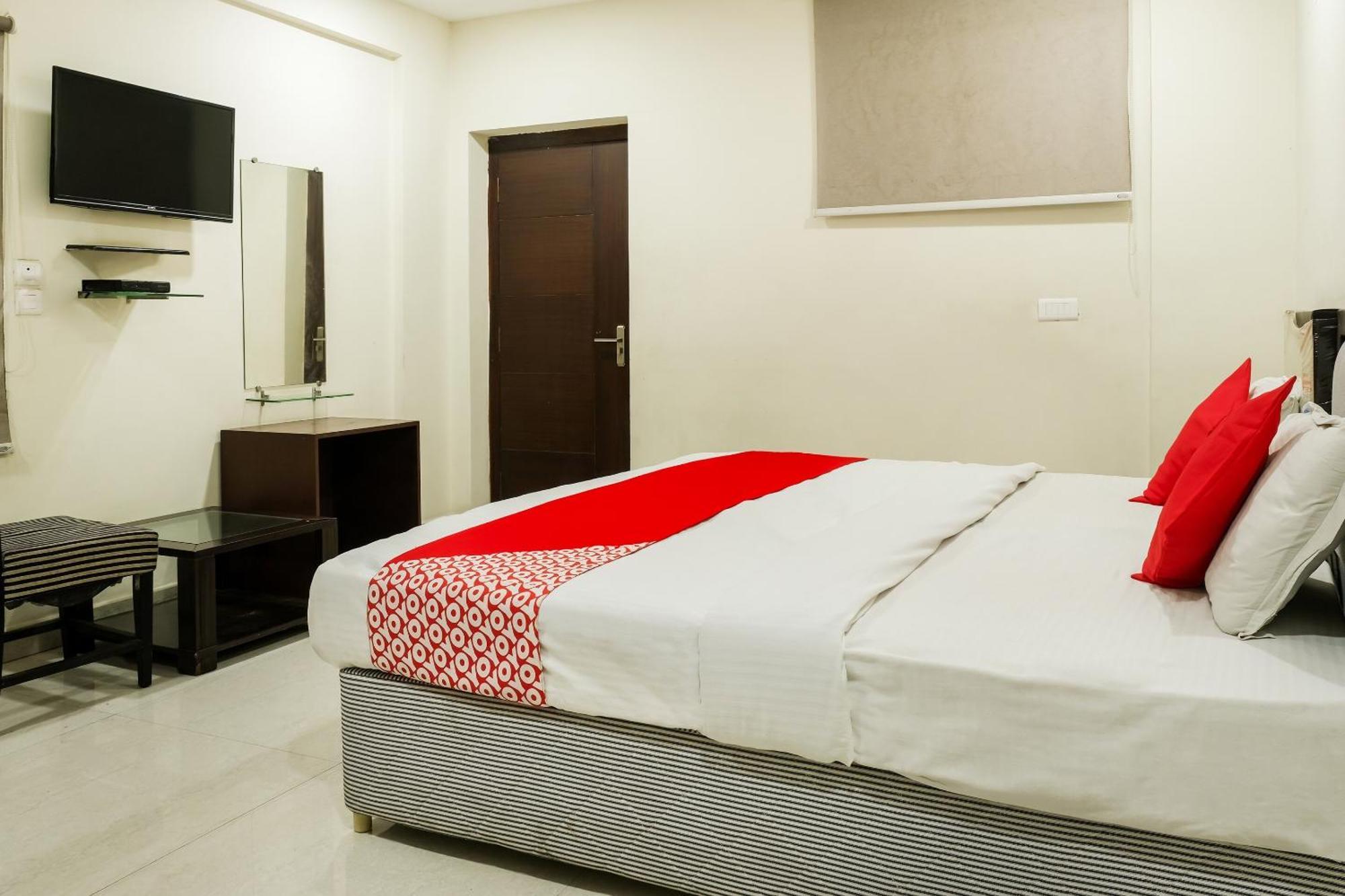 Vijayawāda Hotel O Karthikeya Pride מראה חיצוני תמונה